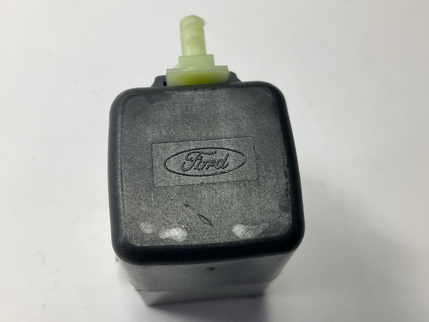 NEW - OUT OF BOX - OEM FORD E7SB-13A025-AA Headlight Headlamp Dimmer Relay