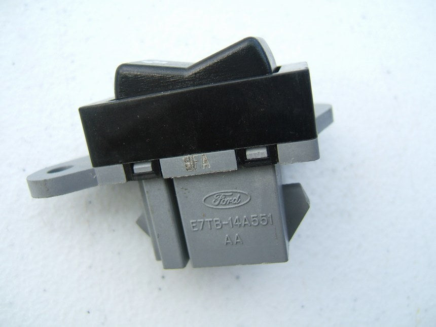 NEW - OUT OF BOX - Genuine OEM Ford E7TB-14A551-AA Rear Window Back Glass Switch