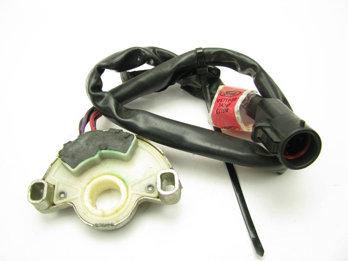NEW - UNBOXED - Genuine OEM Ford E7TP-7A247-BB Neutral Safety Switch