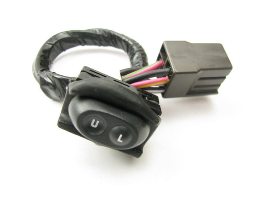 NEW - OUT OF BOX - OEM Ford E7ZB-14B078-AC Door Lock Switch (MANUAL WINDOW ONLY)