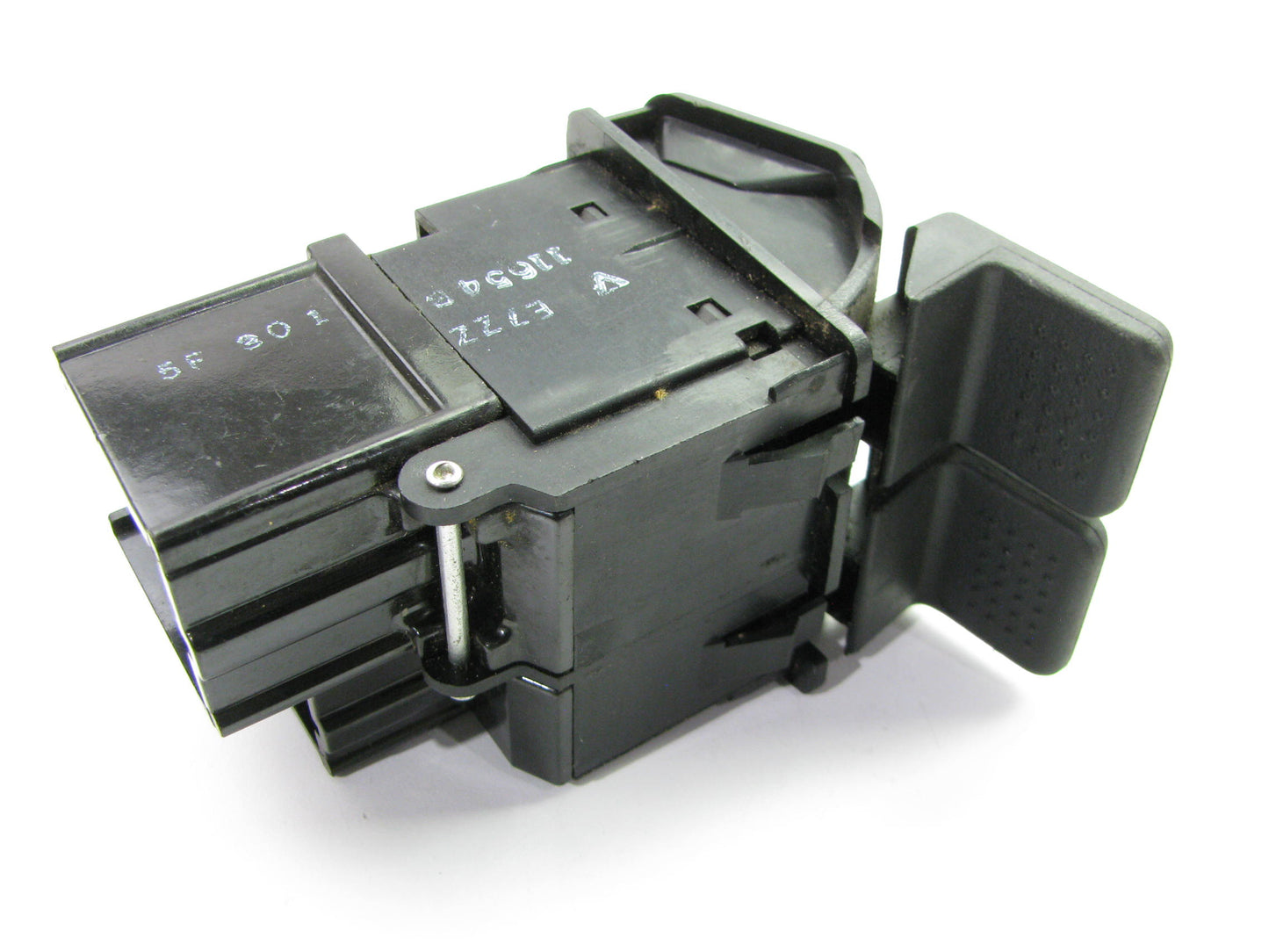 NEW - OUT OF BOX - OEM FORD E7ZZ-11654-B Headlight Switch For 1987-1993 Mustang