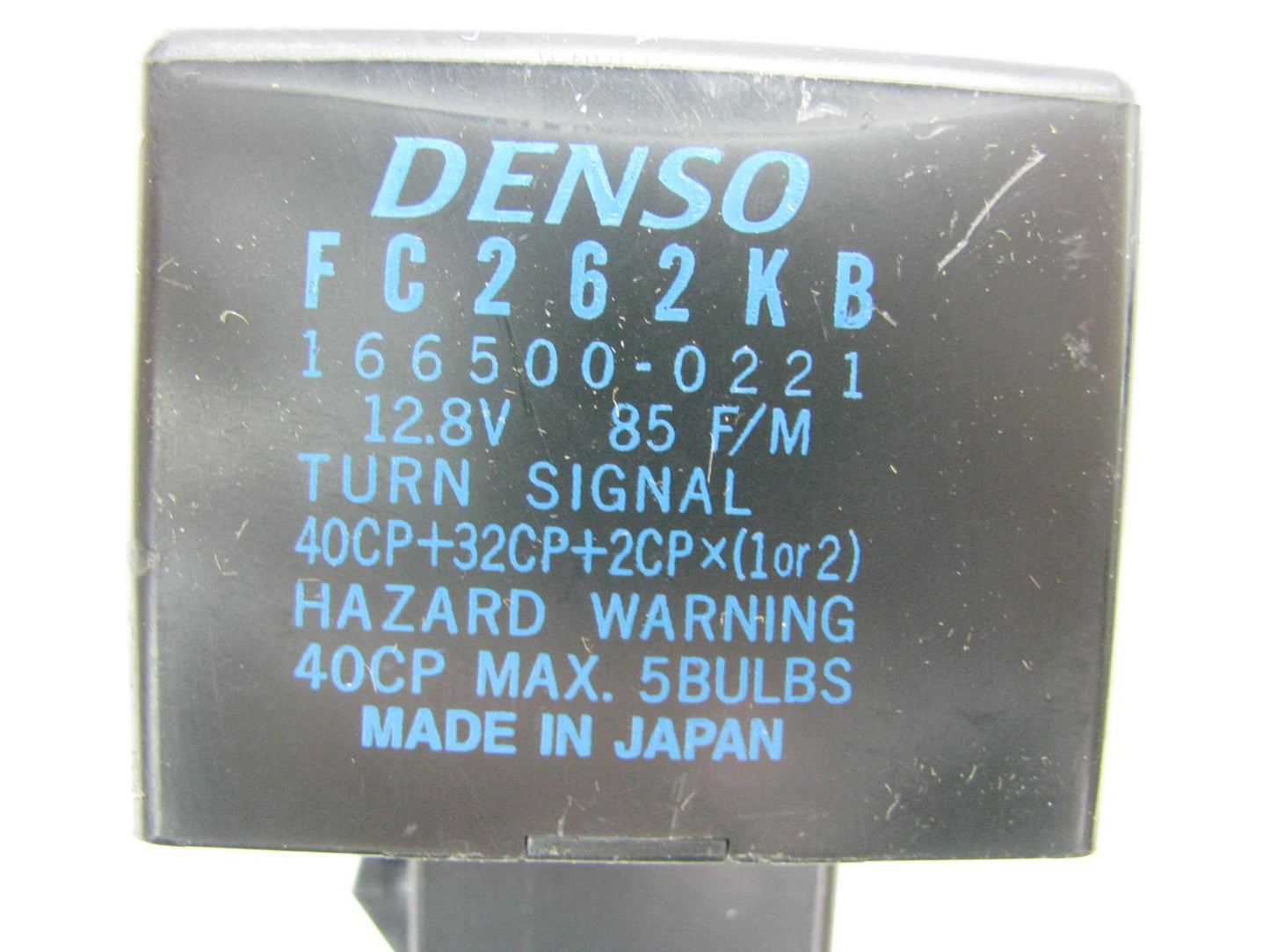 NEW - UNBOXED DENSO E80B-13350-AA Turn Signal Flasher - E8OY-13350-A SF585