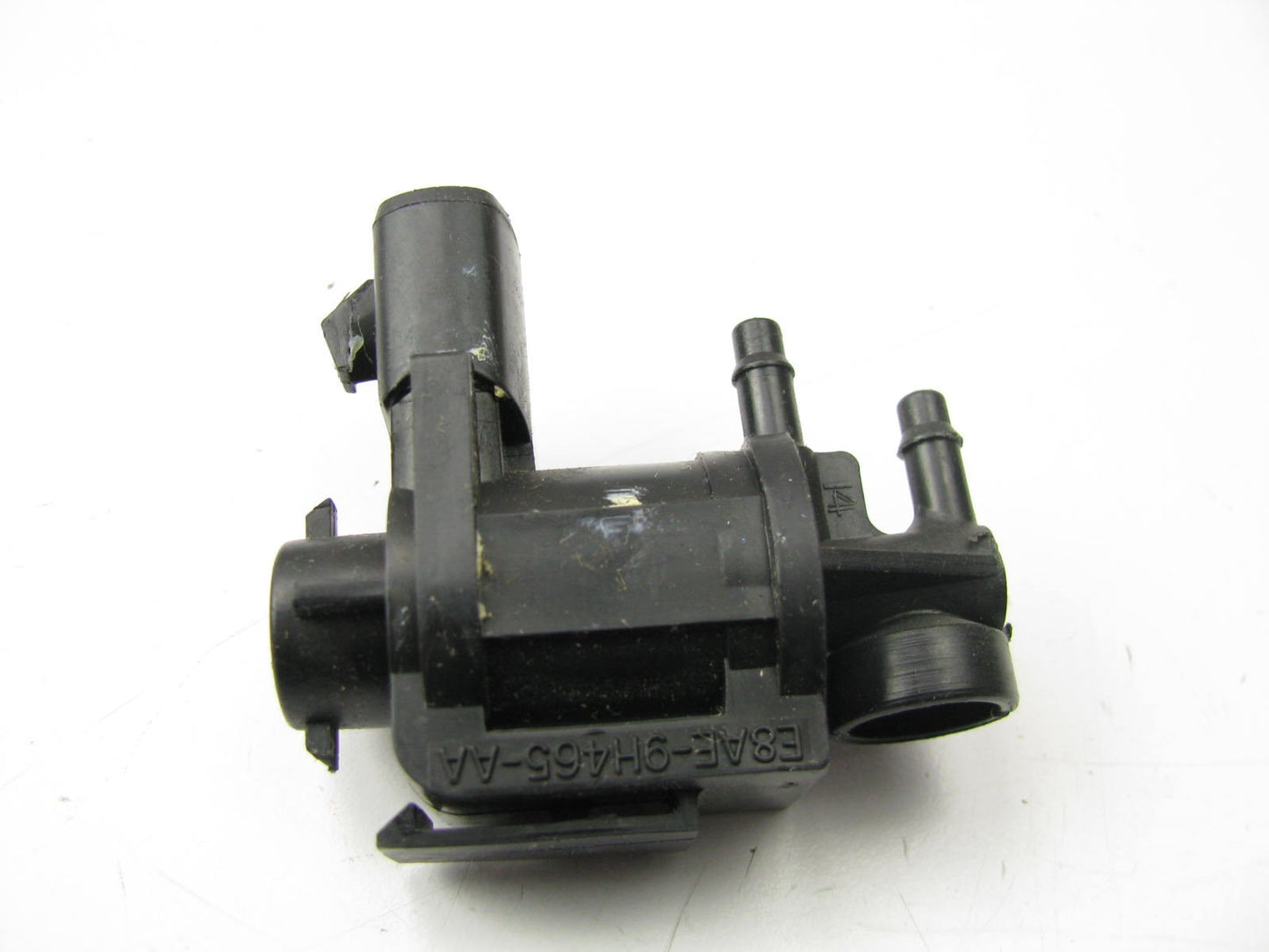 NEW UNBOXED OEM Ford E8AE-9H465-AA 4WD Hub Locking Solenoid