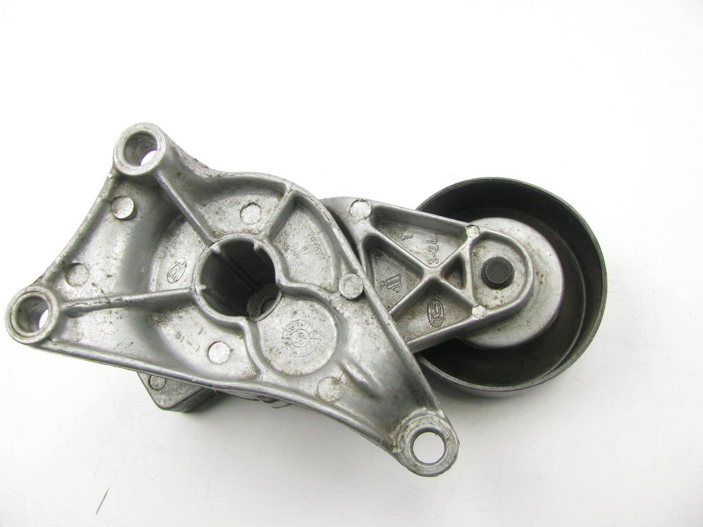 NEW - Out Of Box E8DE-6B209-DA Belt Tensioner Assembly 1989-1991 Ford 3.0L OHV