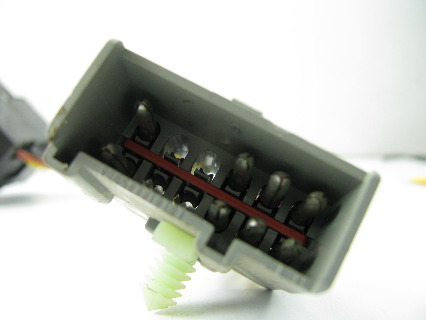 NEW - OUT OF BOX - OEM Ford E8OB-14A701-BA Right Passengers Side Seat Switch