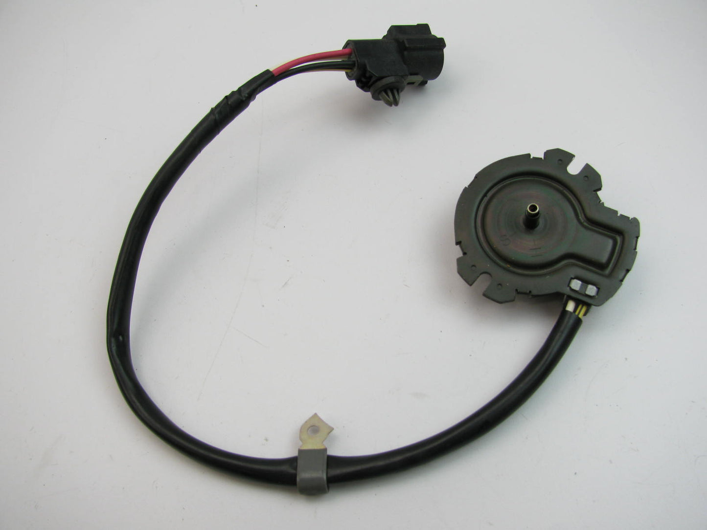NEW - OUT OF BOX - Ford E8OC-18B013-EB Air Ride Height Shock Absorber Actuator