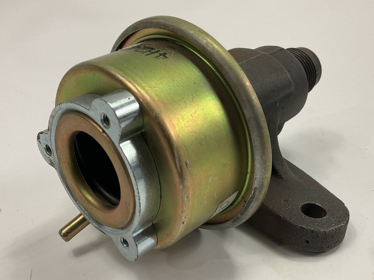SURFACE RUST OUT OF BOX - OEM Ford E8PE-9H473-D4A EGR Valve