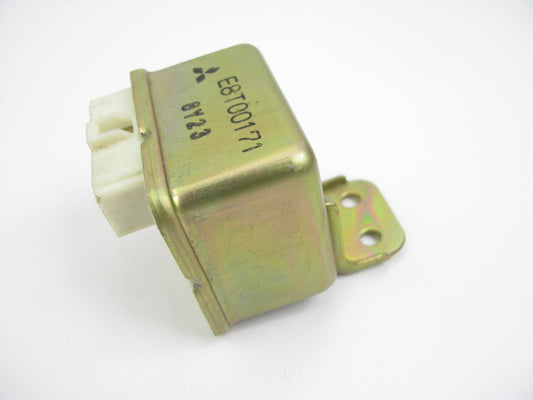 NEW - OUT OF BOX MITSUBISHI E8T00171 Powertrain Control Module Relay - MB906017