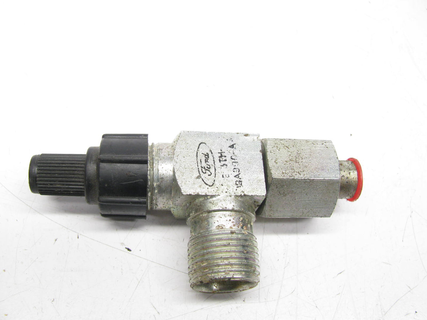 NEW - UNBOXED FORD E8TH-19A990-AA A/C High Pressure Valve 1988 F-150/350 Bronco