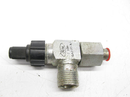 NEW - UNBOXED FORD E8TH-19A990-AA A/C High Pressure Valve 1988 F-150/350 Bronco