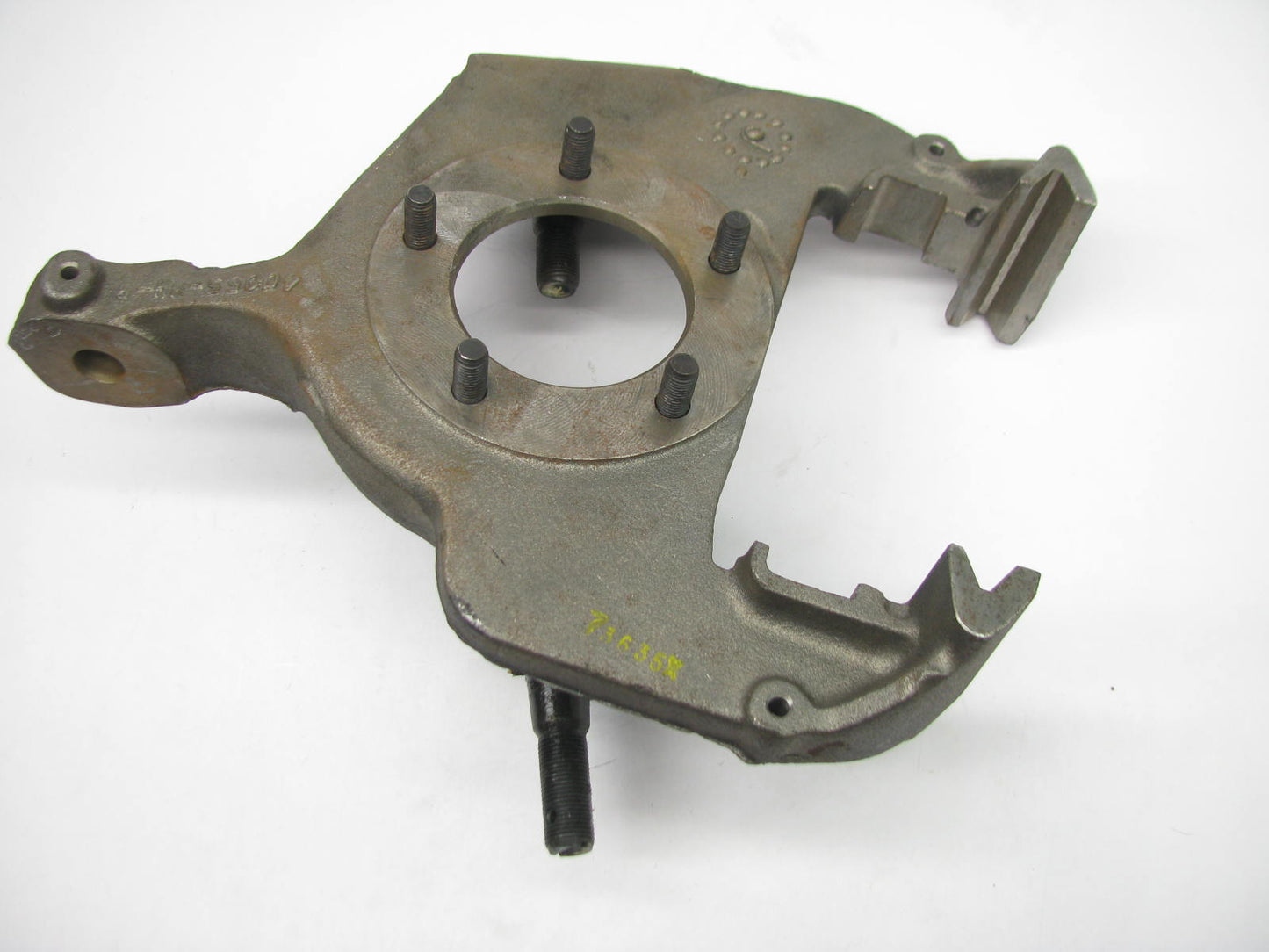NEW - OUT OF BOX FORD E8TZ-3130-A Front Right Steering Knuckle 83-92 Ranger 4WD