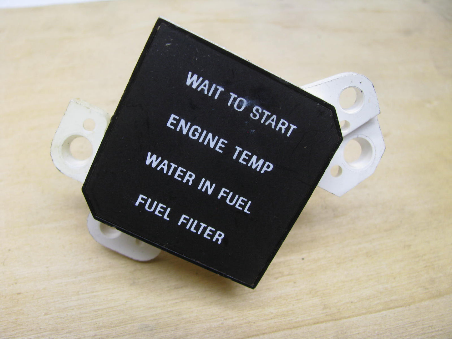 NEW - UNBOXED FORD E8UB-10D843-BB Diesel Warning Lamp Module 1988-1991 E250 E350