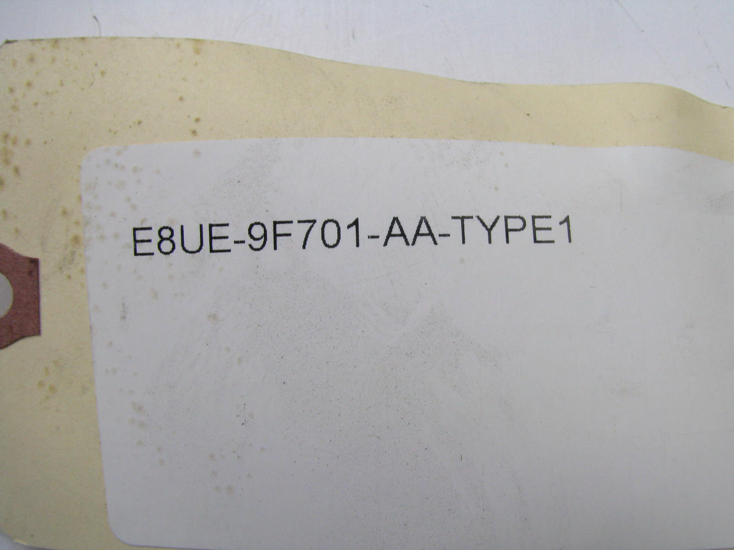 UNBOXED FORD E8UE-9F701-AA Carburetor Altitude Compensator Hose & Connector