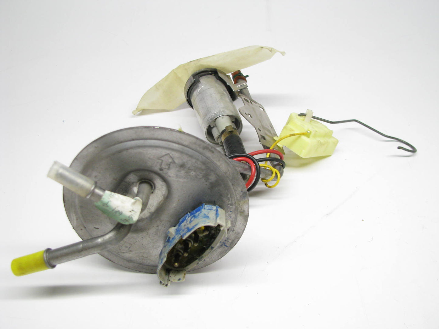 DAMAGED - SOLD AS SHOWN - OEM Ford E8UF-9H307-GA Fuel Level Sender & Fuel Pump