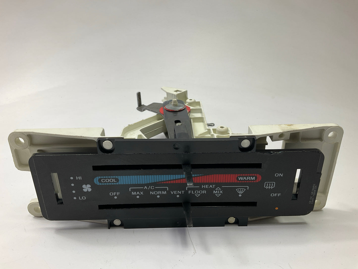 NEW - OUT OF BOX - OEM FORD E8VH-18532-AA HVAC A/C Heater Control Panel