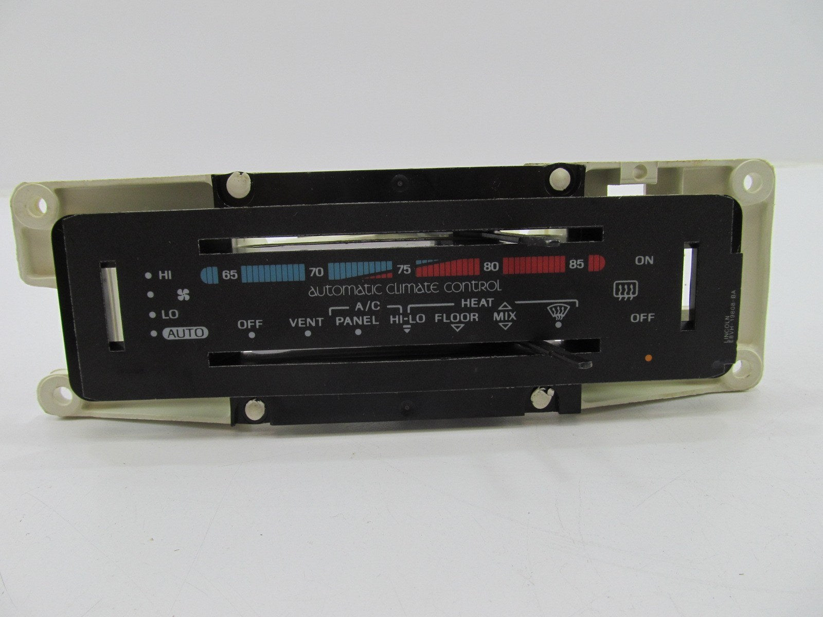 NOS OEM Ford HVAC Control Panel Face Plate E8VH-19808-BA – Spark ...