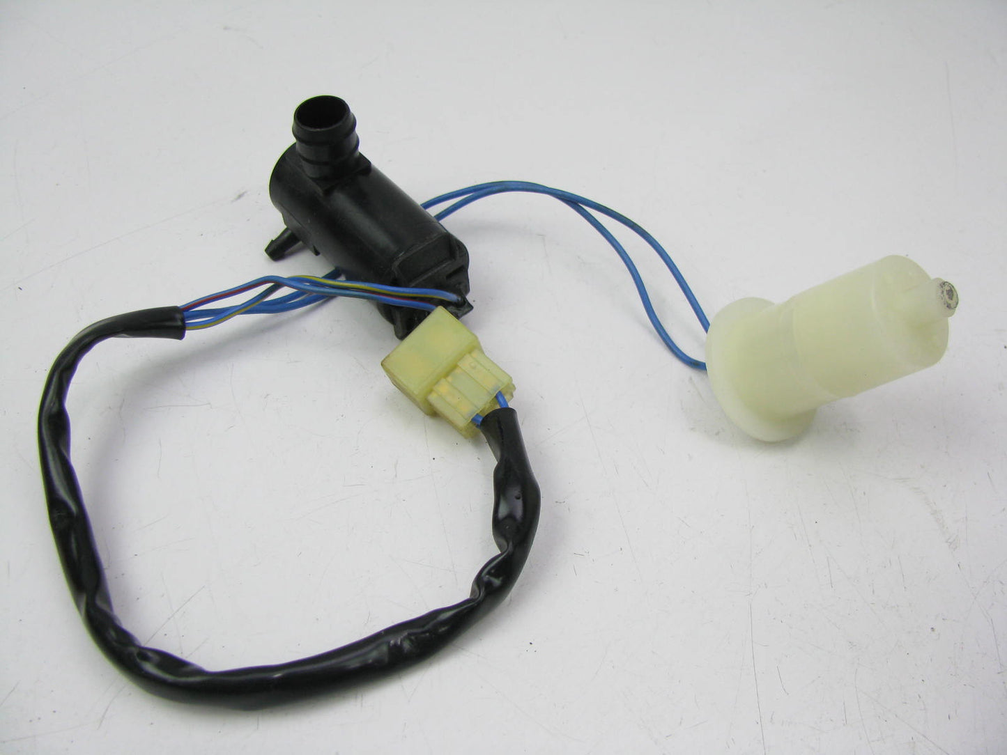 NEW - OUT OF BOX - OEM Ford E92F-17C609-AB Windshield Washer Pump 1988-92 Probe