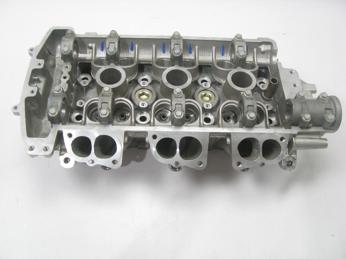 NEW - UNBOXED  E9DZ-6049-B Left Engine Cylinder Head 1989-91 Taurus SHO 3.0L-V6