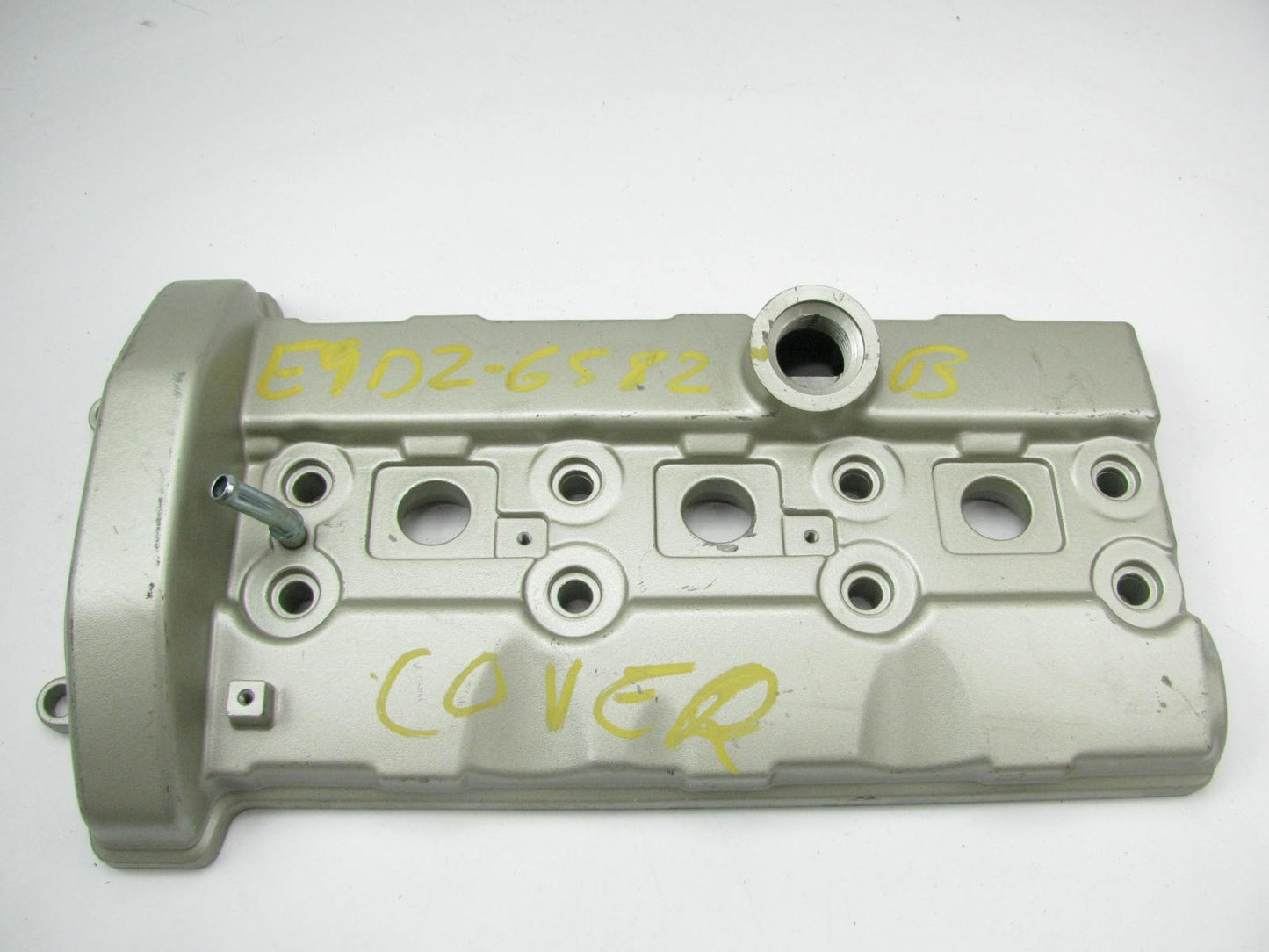 NEW - OUT OF BOX FORD E9DZ-6582-B Left Valve Cover 1989-95 Taurus SHO 3.0L 3.2L