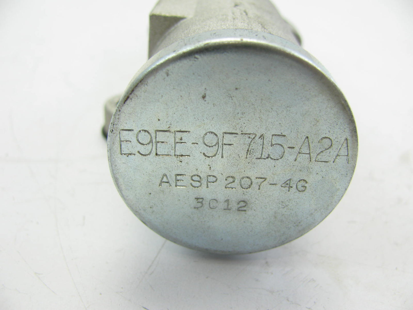 NEW - Out Of Box E9EE-9F715-A2A Idle Air Control Valve 1988-1991 1.9L 3.0L