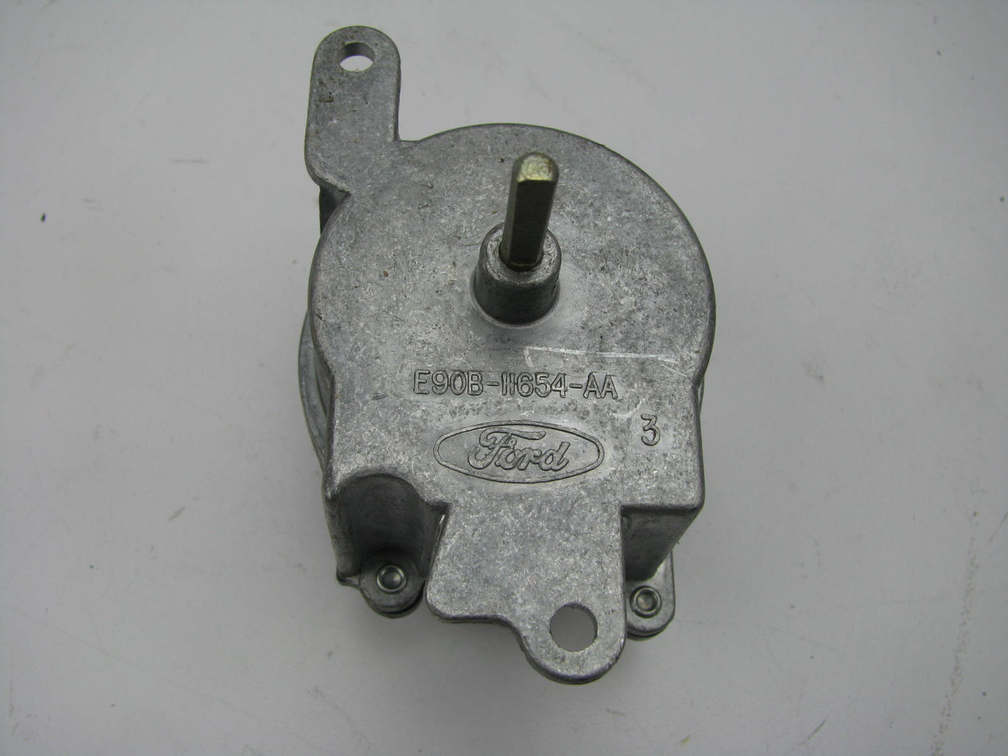 NEW - Out Of Box E9OB-11654-AA Headlight Switch 89-94 Continental 90-92 Mark VII