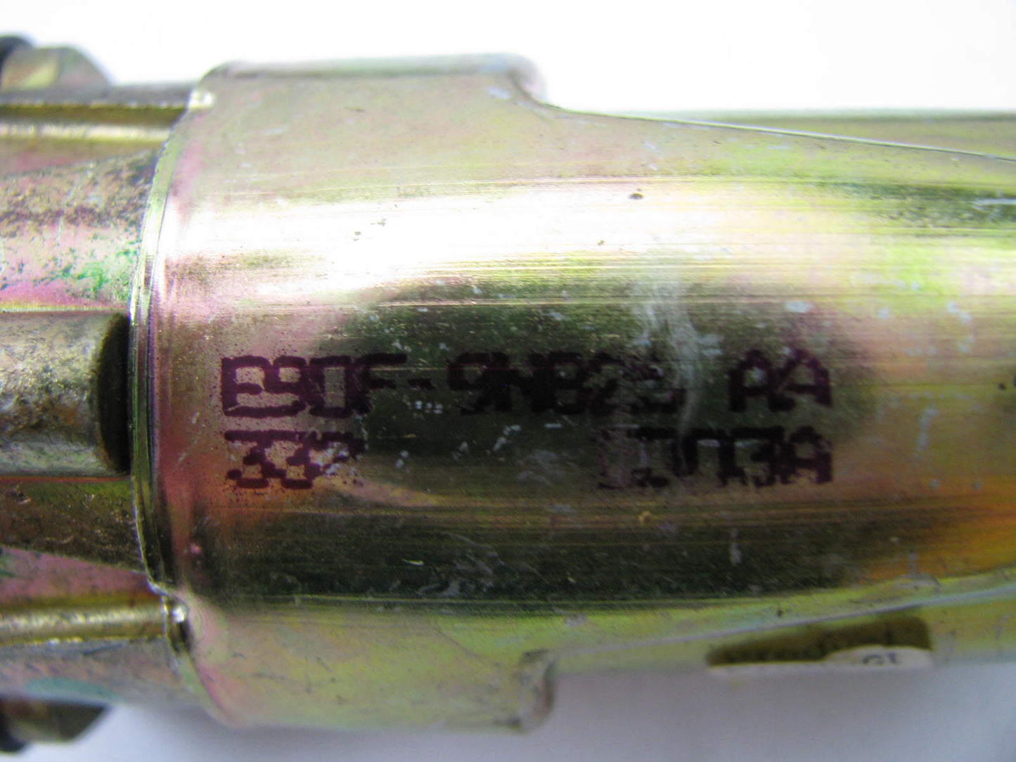 NEW - OUT OF BOX E9OF-9N825-AA Idle Speed Control Motor 1988-1989 Ford 2.5L-L4