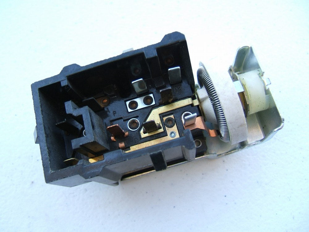 NEW - OUT OF BOX - OEM Ford E9SB-11654-BA Headlight Head Lamp Switch