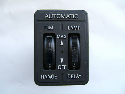 NEW - OUT OF BOX FORD E9SB-13C105-AC Headlight Dimmer Automatic Control Switch