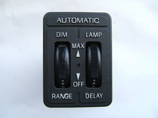 NEW - OUT OF BOX FORD E9SB-13C105-AC Headlight Dimmer Automatic Control Switch