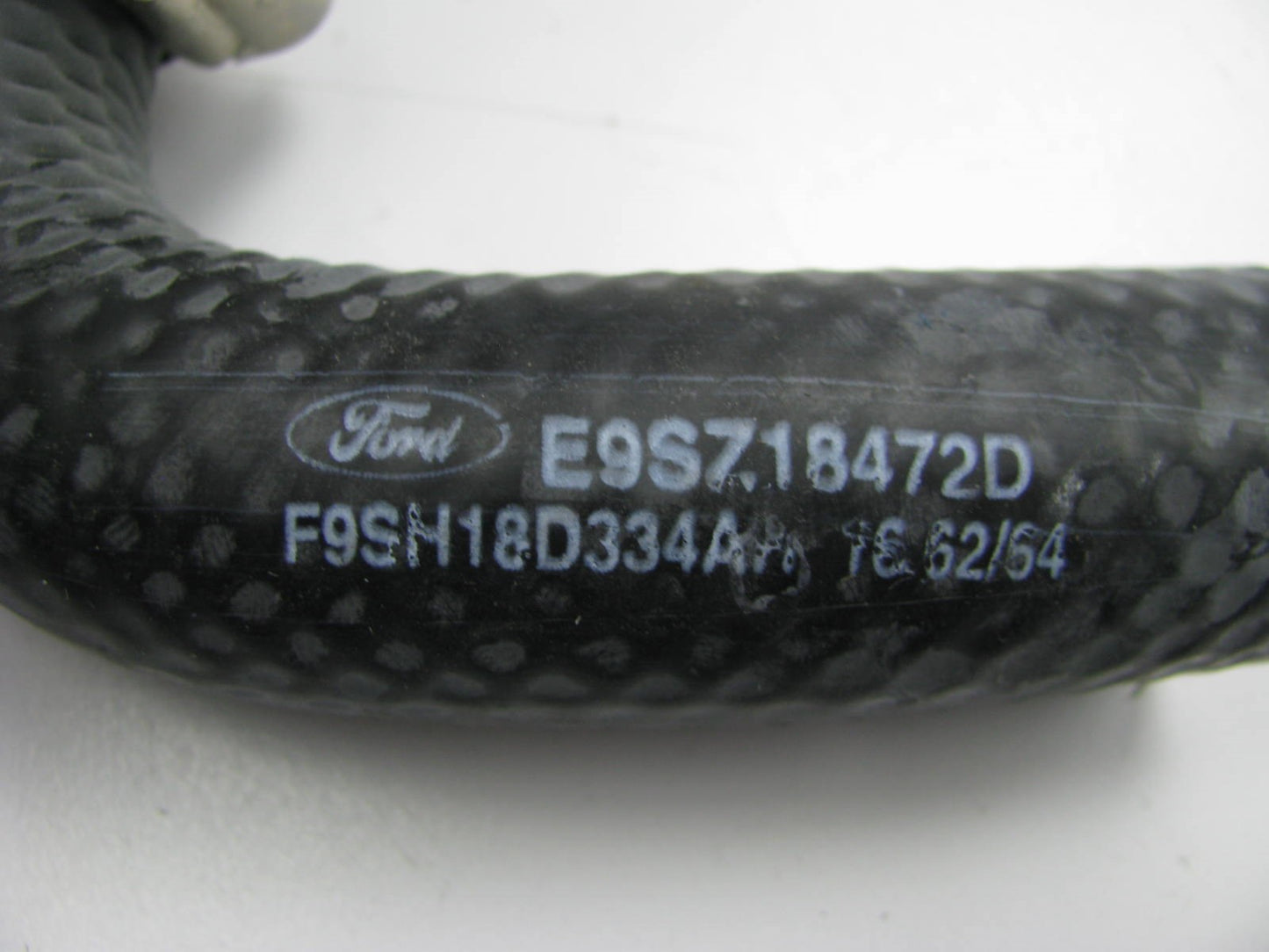 NEW - OUT OF BOX - OEM Ford E9SZ-18472-D HVAC Heater To Pipe Molded Rubber Hose