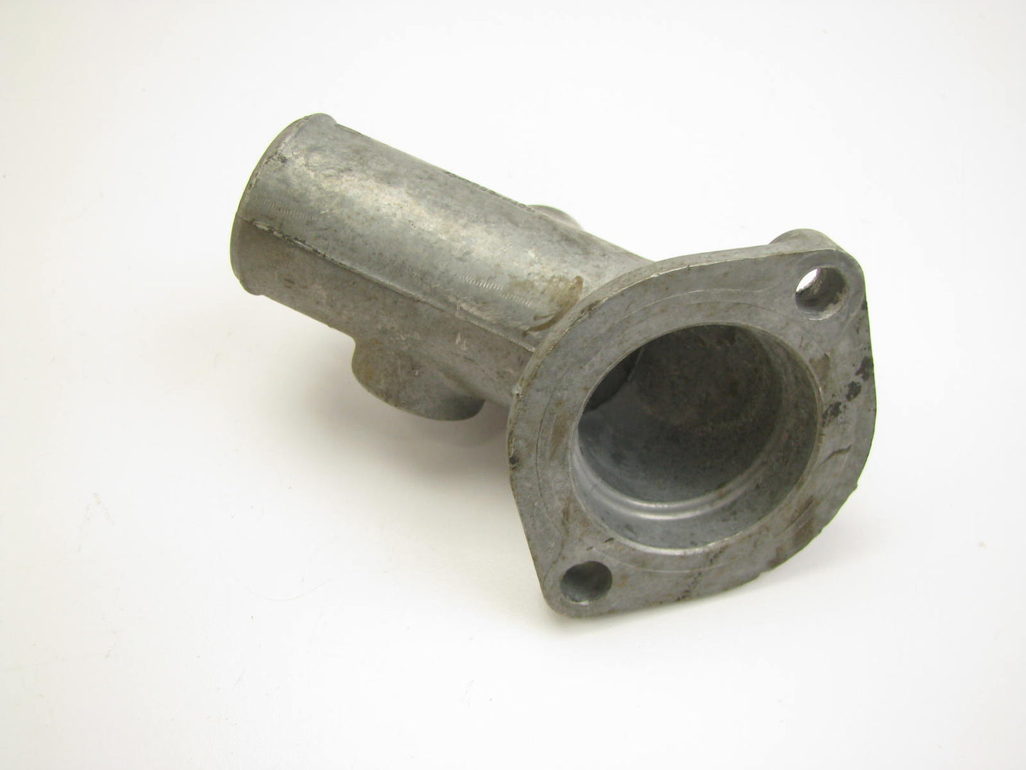 NEW OUT OF BOX - Genuine OEM 89 Ford 300 4.9L E9TE-8594-CA Coolant Water Outlet