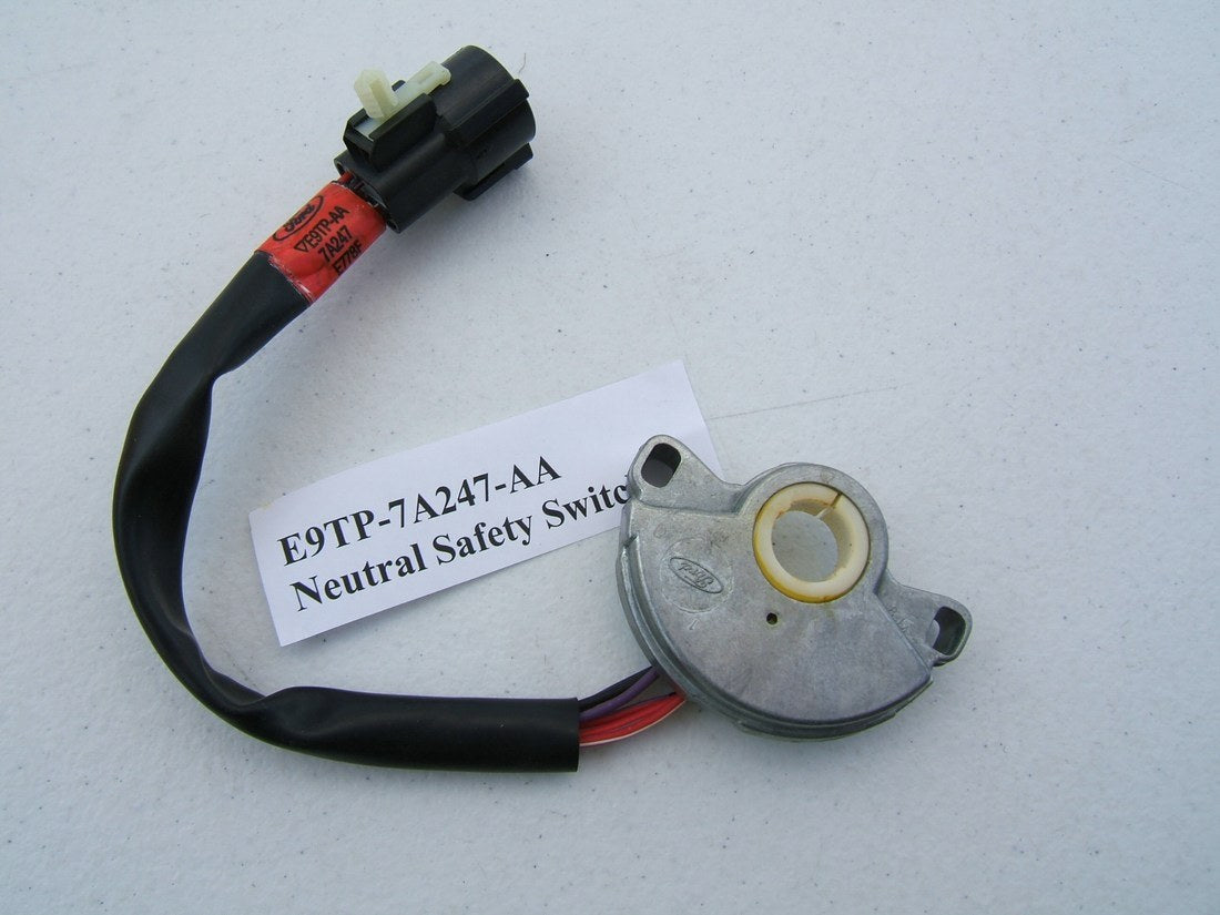 NEW - OUT OF BOX FORD E9TP-7A247-AA Neutral Safety Switch 1989-1990 Bronco C6
