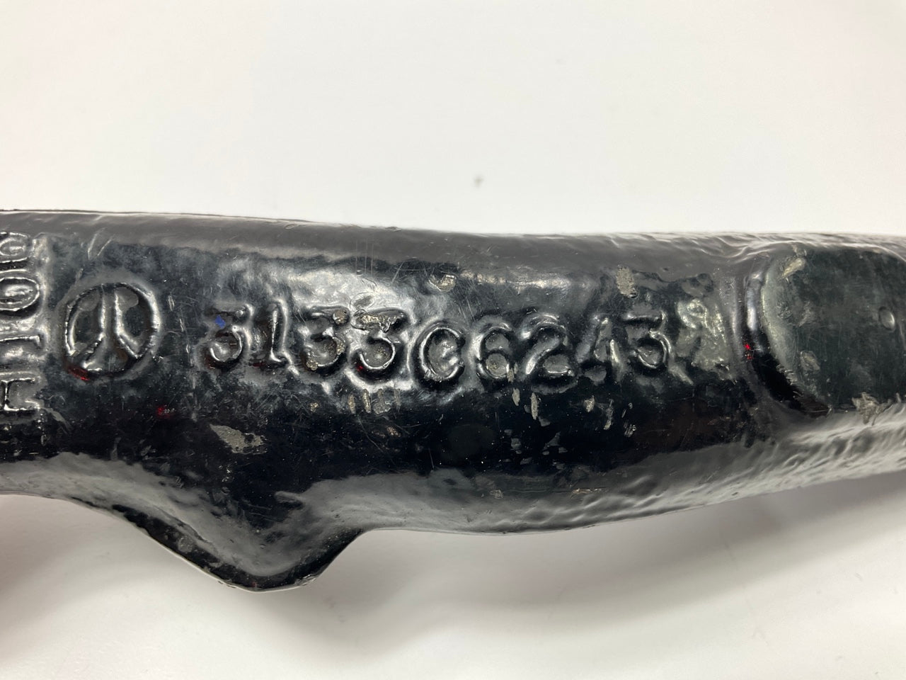 NEW UNBOXED E9TZ-3130-A Right Spindle Steering Arm 88-89 F-53 F-59 F-Super Duty