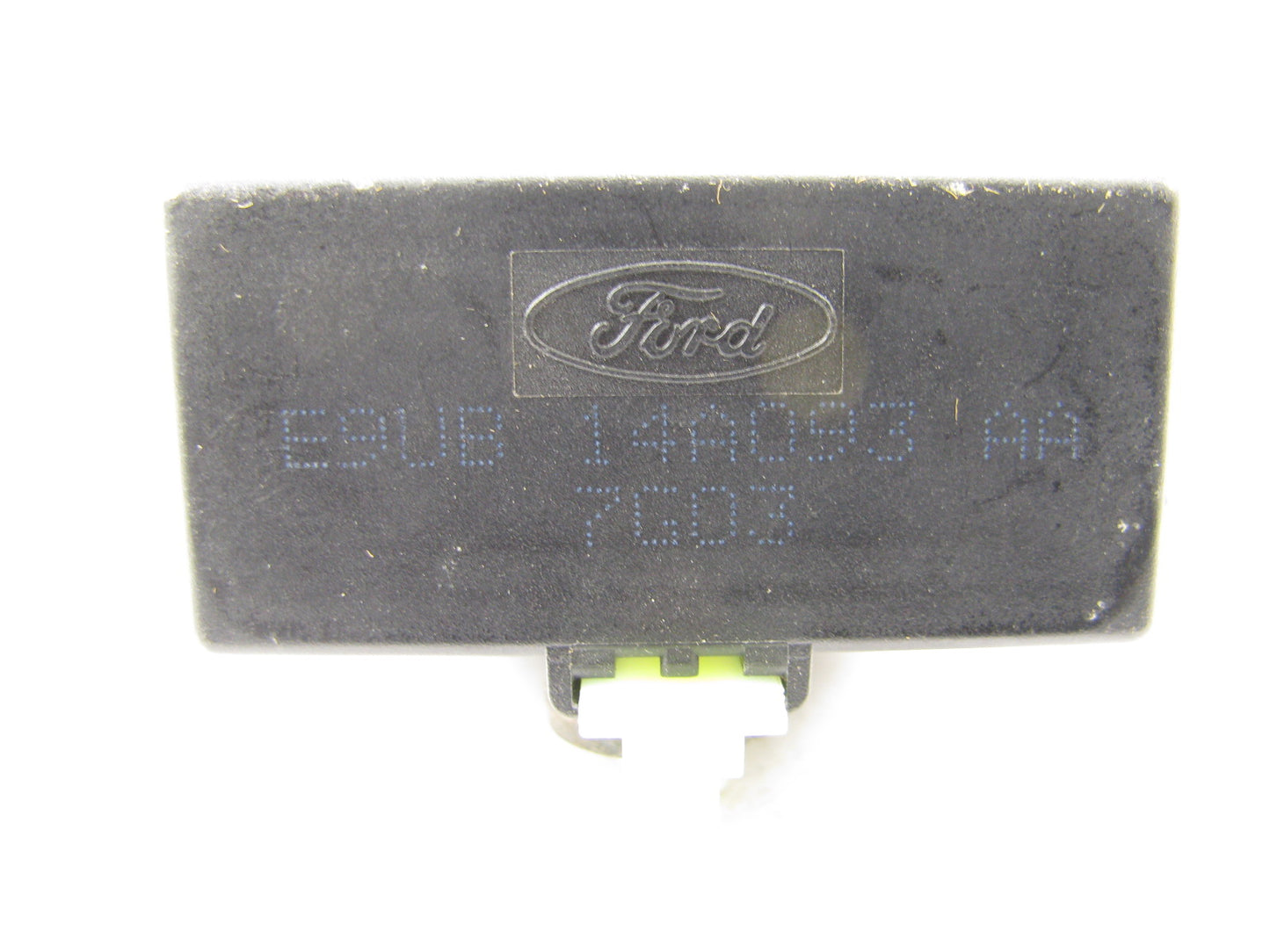 NEW - OUT OF BOX FORD E9UB-14A093-AA Accessory Safety Relay 1989-91 E-150/350