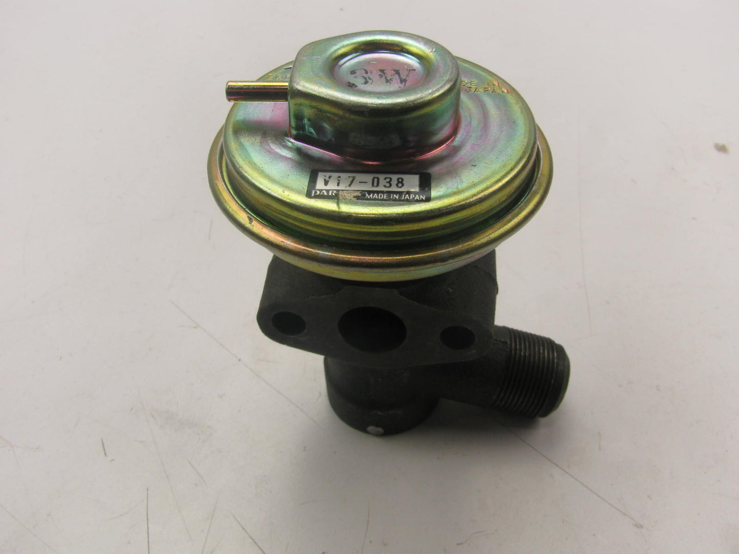 NEW - OUT OF BOX EGV479 EGR Valve For 1992-1994 Nissan Maxima, 1993 Quest 3.0L