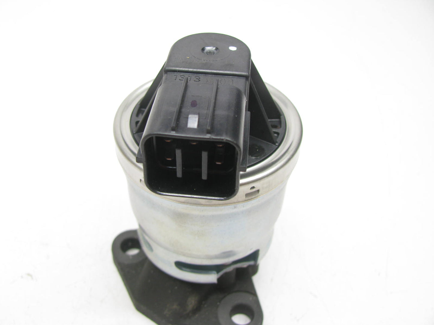NEW - OUT OF BOX EGV975 Exhaust Gas Recirculation (EGR) Valve