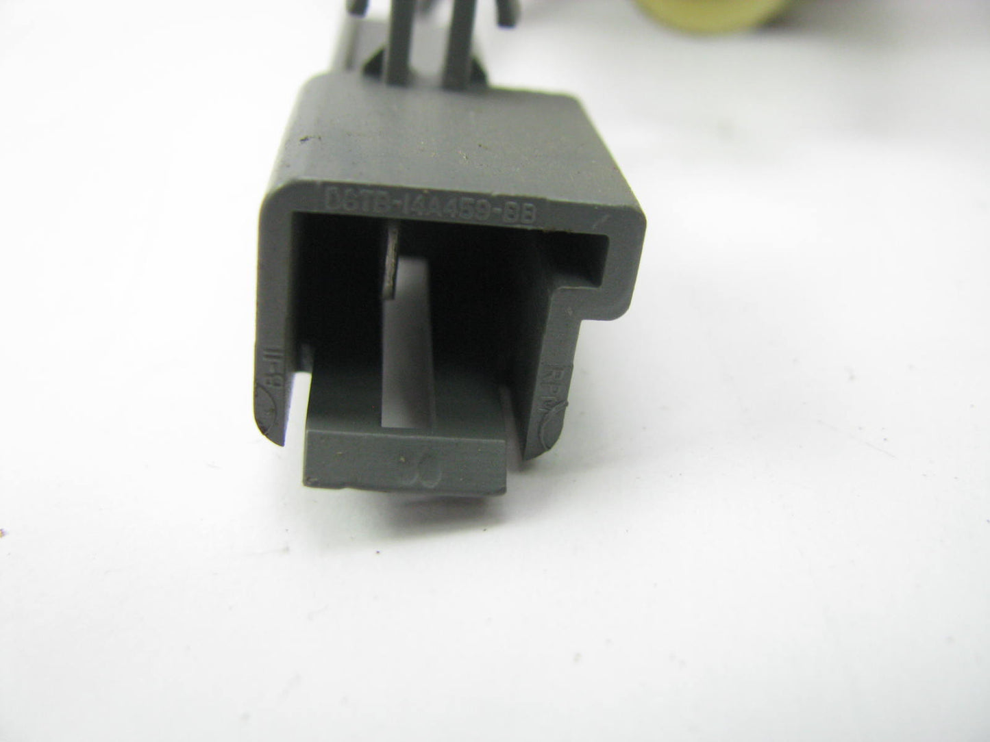 NEW - OUT OF BOX ES146 Carburetor Idle Stop Solenoid - F0HZ-9S520-A CD-93 3H1072