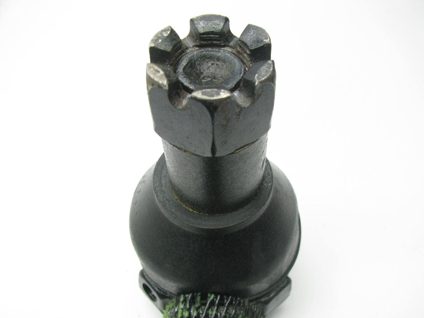 NEW OUT OF BOX ES2114R Front Right Outer Steering Tie Rod End 16M 20M AXLE FORD