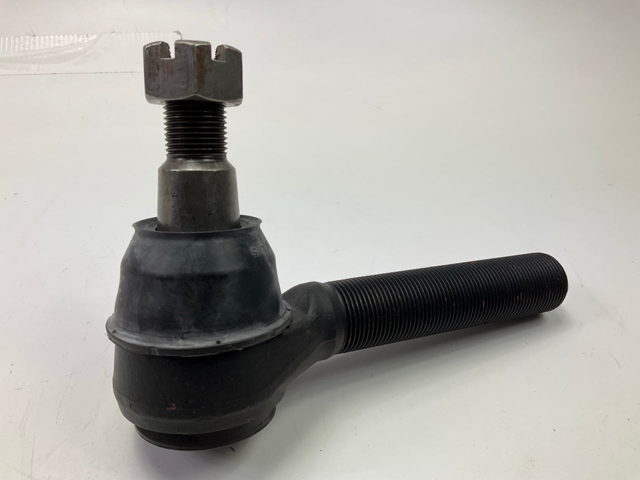 NEW UNBOXED  ES2210L Left Steering Tie Rod End L24SV8102C13