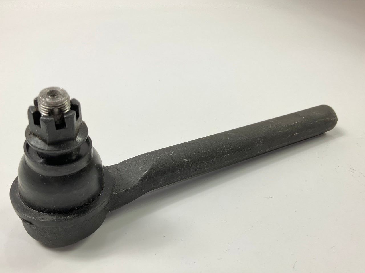 NEW UNBOXED ES800224 Front Outer Steering Tie Rod End