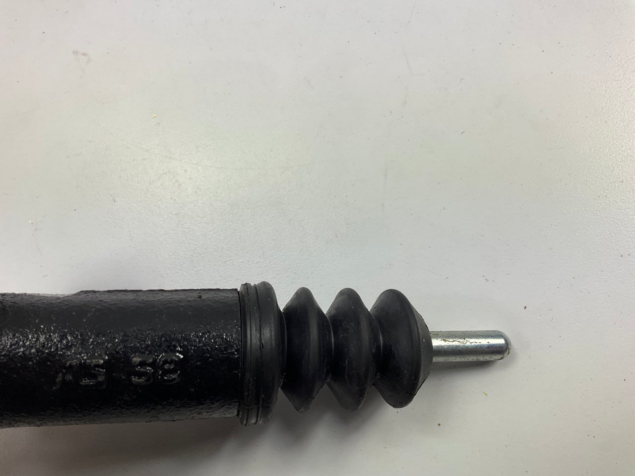 NEW UNBOXED EW155162 Clutch Slave Cylinder - 1990-1993 Mitsubishi Mighty Max