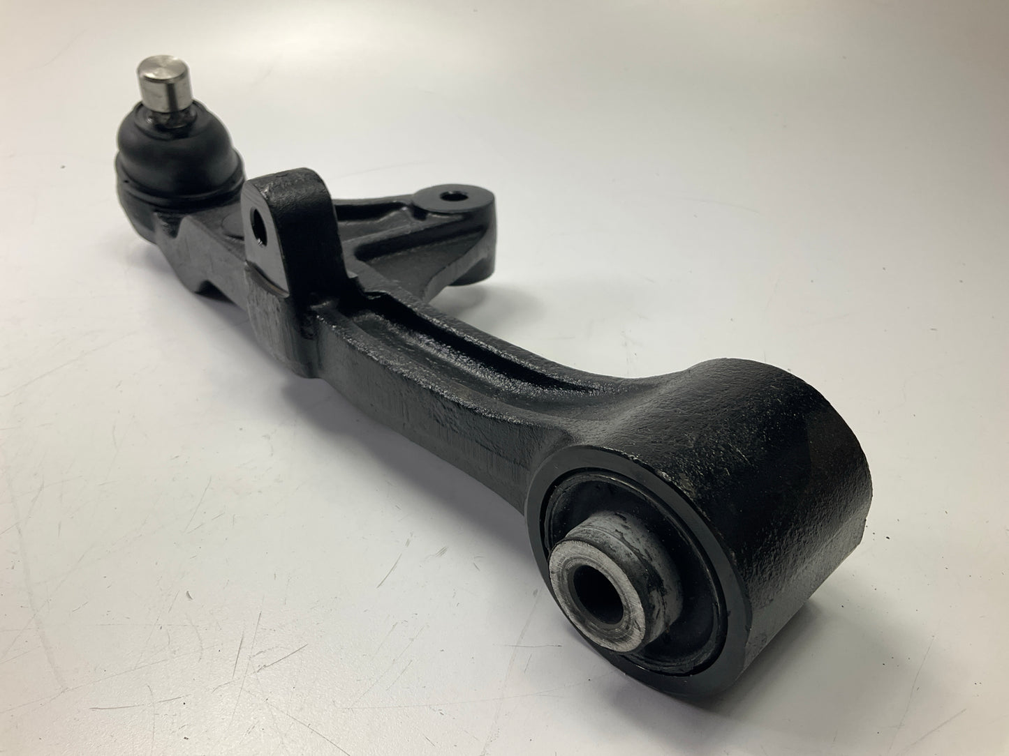 UNBOXED EXCK620042 Front Left Lower Suspension Control Arm & Ball Joint Assembly