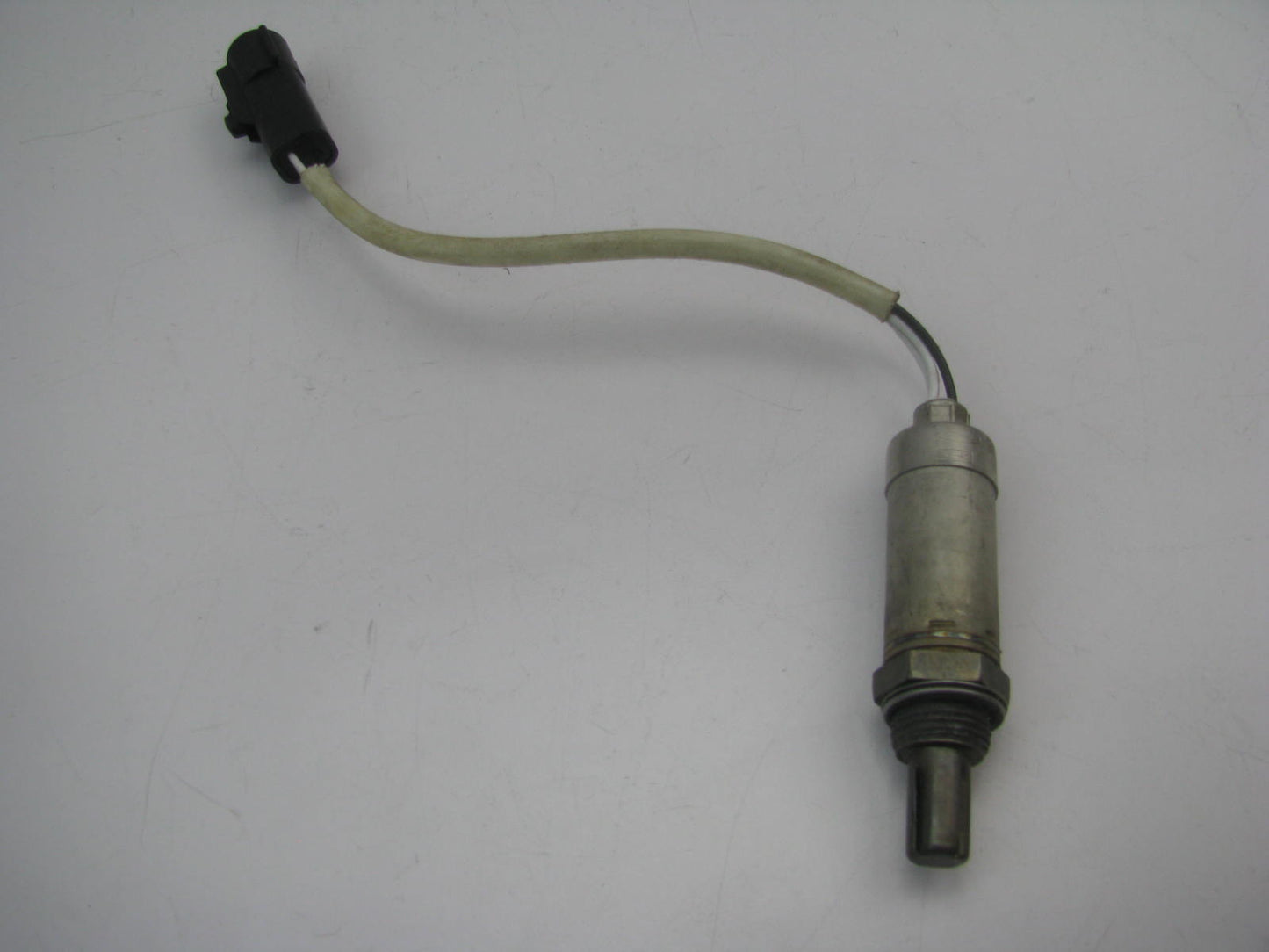 NEW - Out Of Box F02F-9F472-AA Oxygen O2 Sensor 1990 Ford Probe Taurus 3.0L-V6
