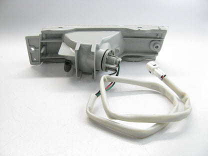 NEW - OUT OF BOX F02Z-13200-A Front Right Parking Lamp for 1990-1992 Ford Probe