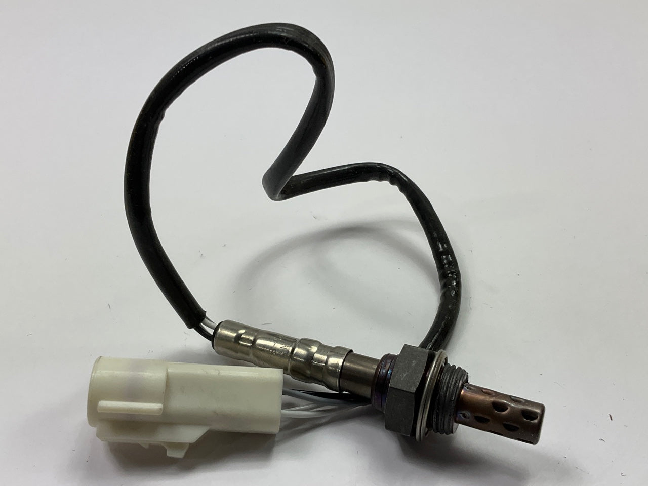 NEW UNBOXED OEM Ford F09F-9F472-CA Oxygen O2 Sensor DY-619, F09Z-9F472-C