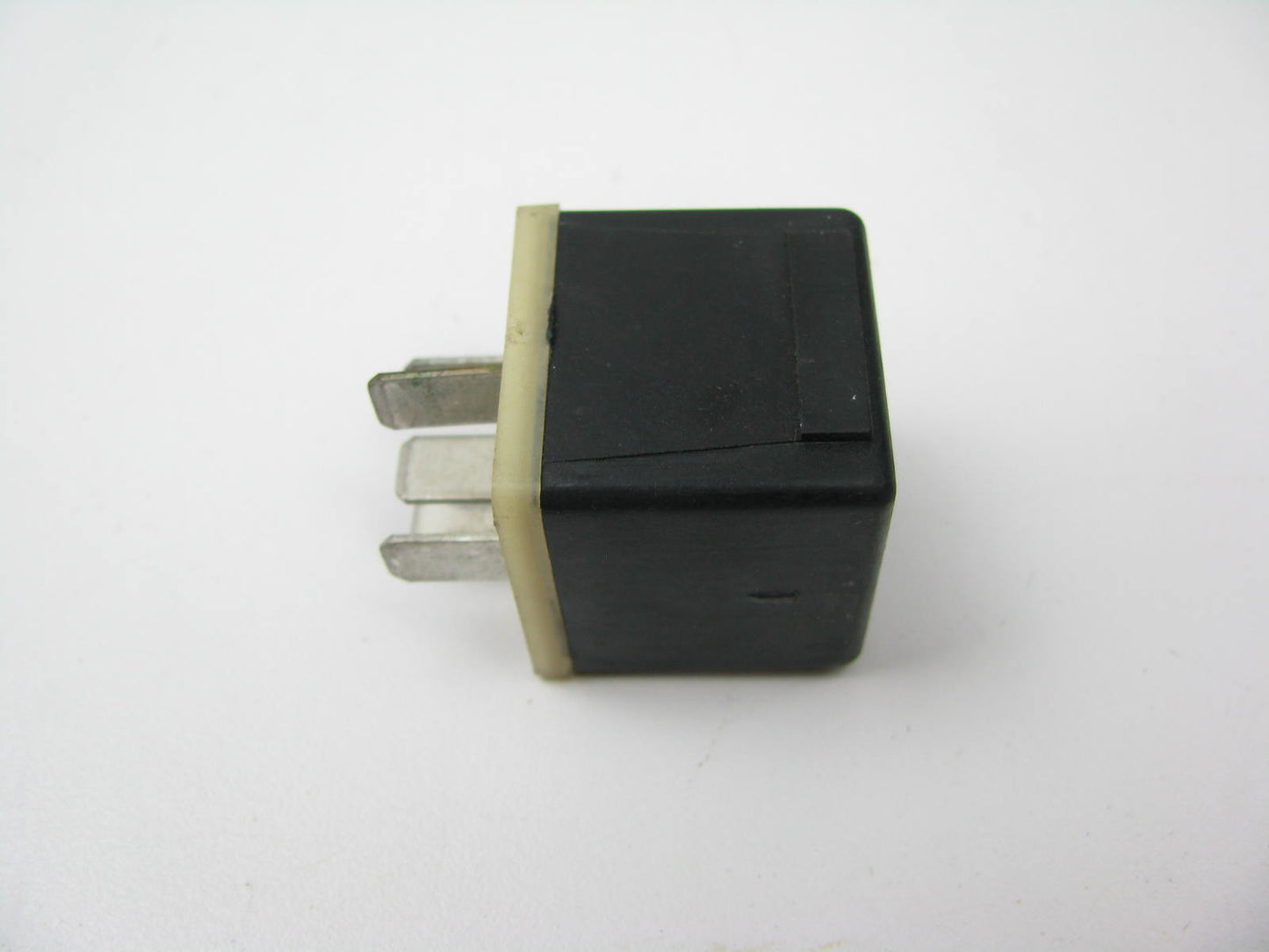 NEW - OUT OF BOX F0AB-14B192-AA Multi Purpose Relay - F0AZ14N089A FOAZ14N089A