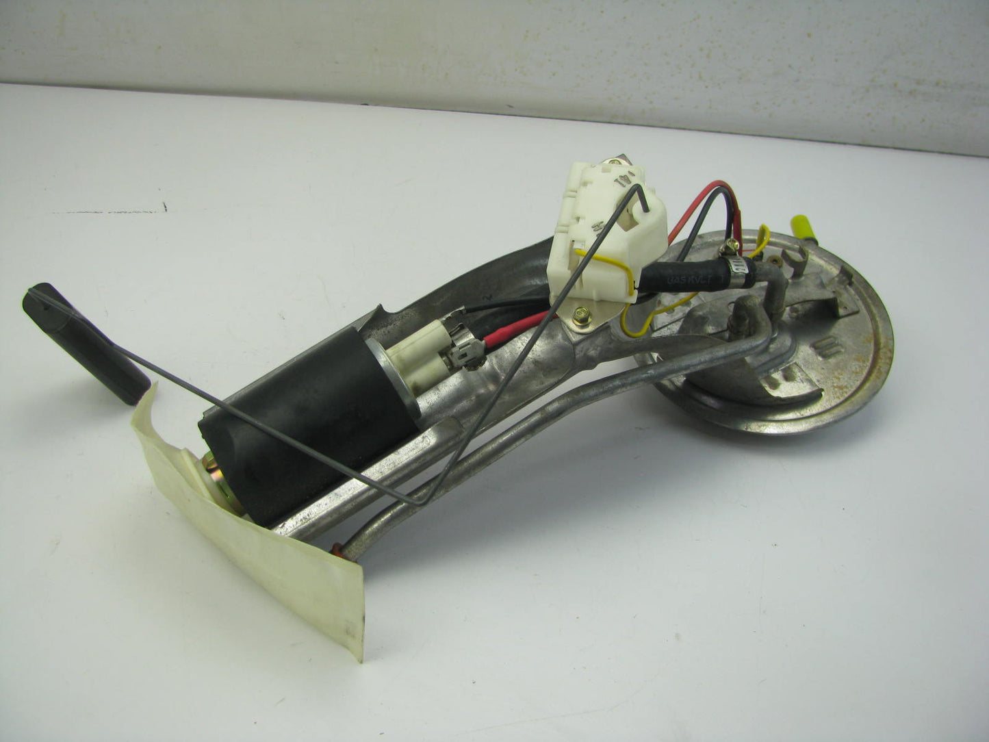 NEW - OUT OF BOX - OEM Ford F0AU-9H307-BD Fuel Pump Hanger Assembly