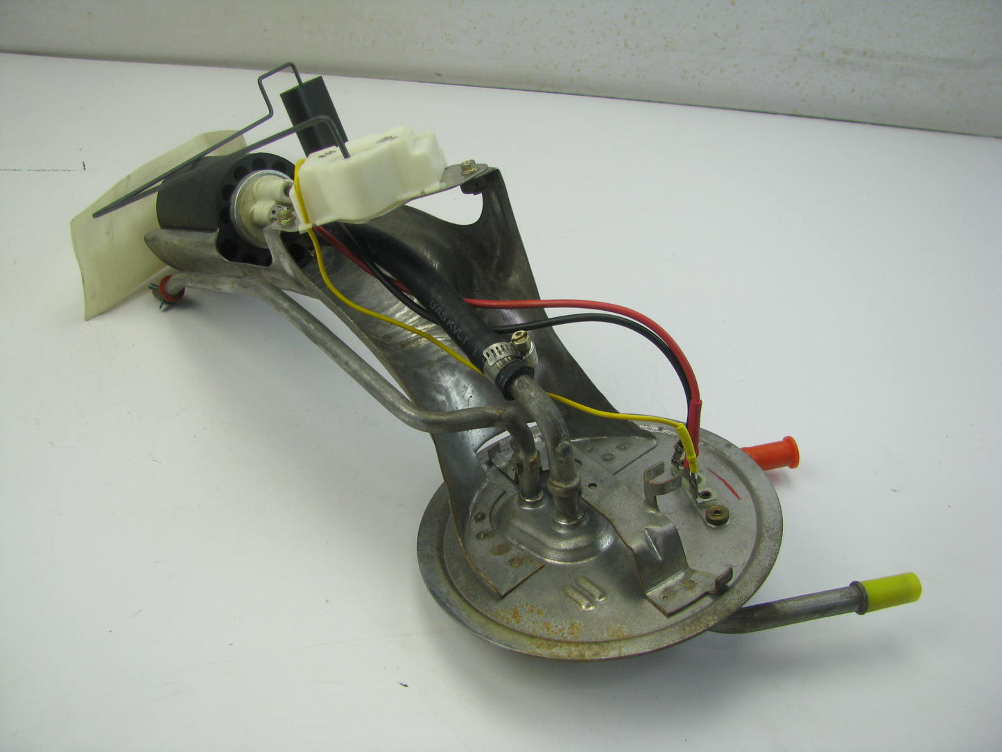 NEW - OUT OF BOX - OEM Ford F0AU-9H307-BD Fuel Pump Hanger Assembly