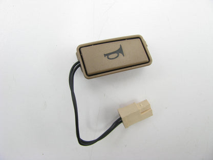 NEW OUT OF BOX F0AZ-13A805-BG Right Horn Button Switch 90-91 LTD Crown Victoria