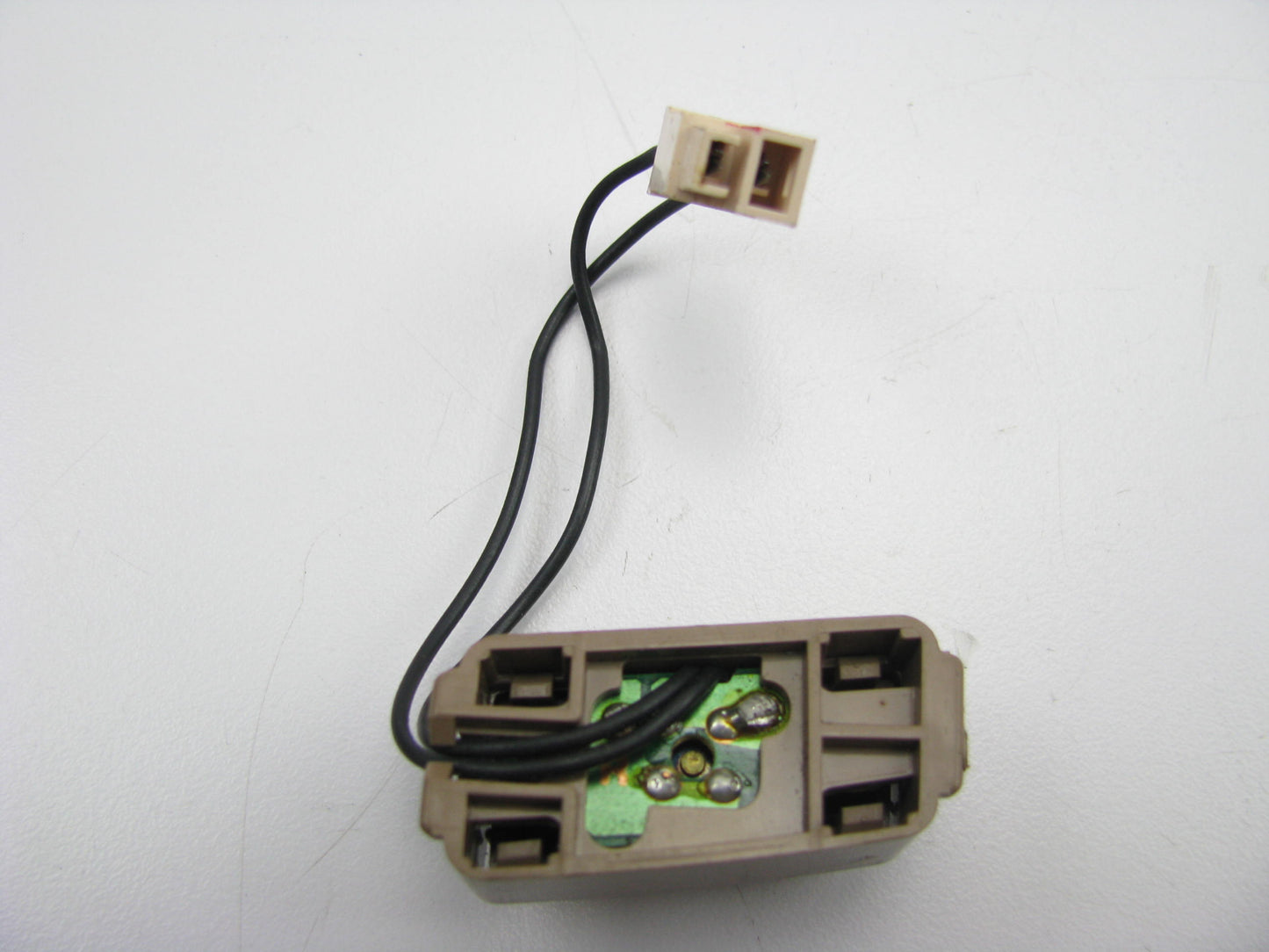 NEW OUT OF BOX F0AZ-13A805-BG Right Horn Button Switch 90-91 LTD Crown Victoria